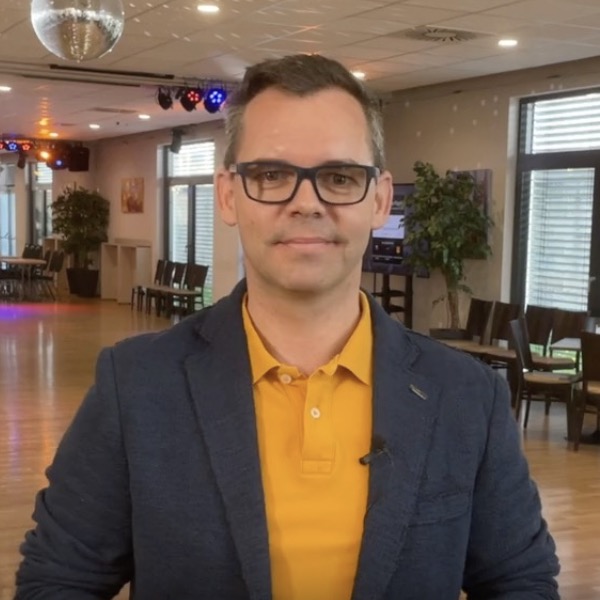Thomas Schwebach, Geschäftsführer der Tanzschule Schwebach in Wien